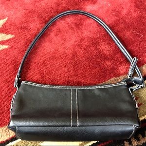 Relic Adorable Small Black leather purse